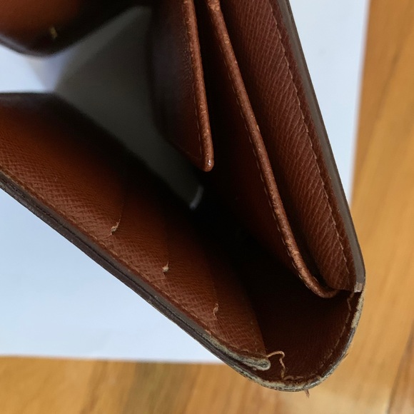 Vintage Louis Vuitton Monogram Long Wallet - Picture 12 of 12